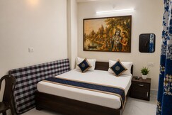 Vrinda kung homestay family house, Vrindavan