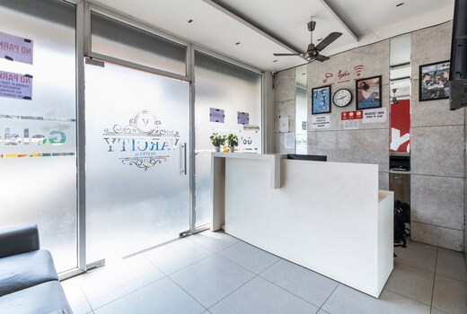 Hotel O Platinum Inn