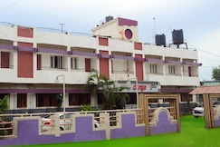 hotel new durga lodging, Beed