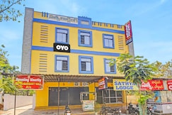 Hotel O Satya Inn, Karimnagar