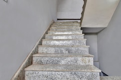 Hotel O Royal Paradise, Ghaziabad