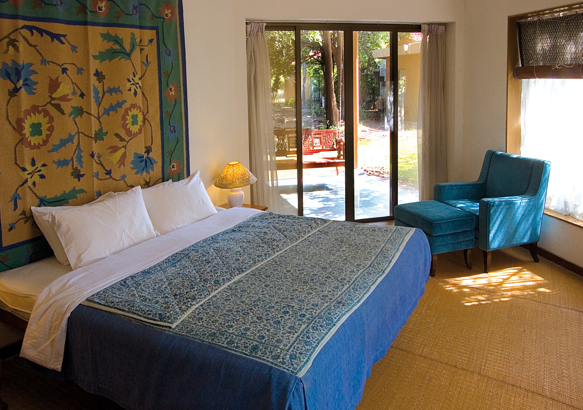 One Bedroom Suite (DOUBLE OCCUPANCY) 1