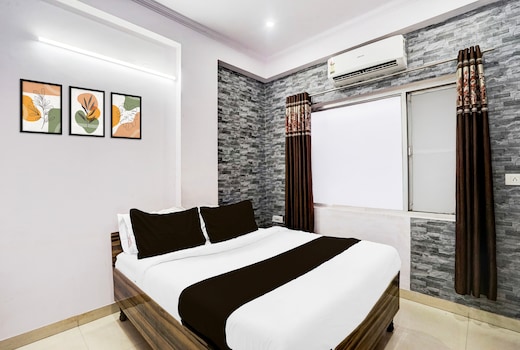 Super Hotel O Jagatpura Near JTM Mall Formerly Royan Inn