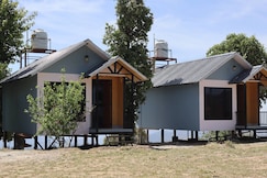 La fiyoli homestay and cottages, Kanatal