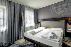 Mercure Hotel Muenchen am Olympiapark, Munich