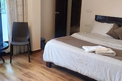 Baromasa Homestay, Bhowali