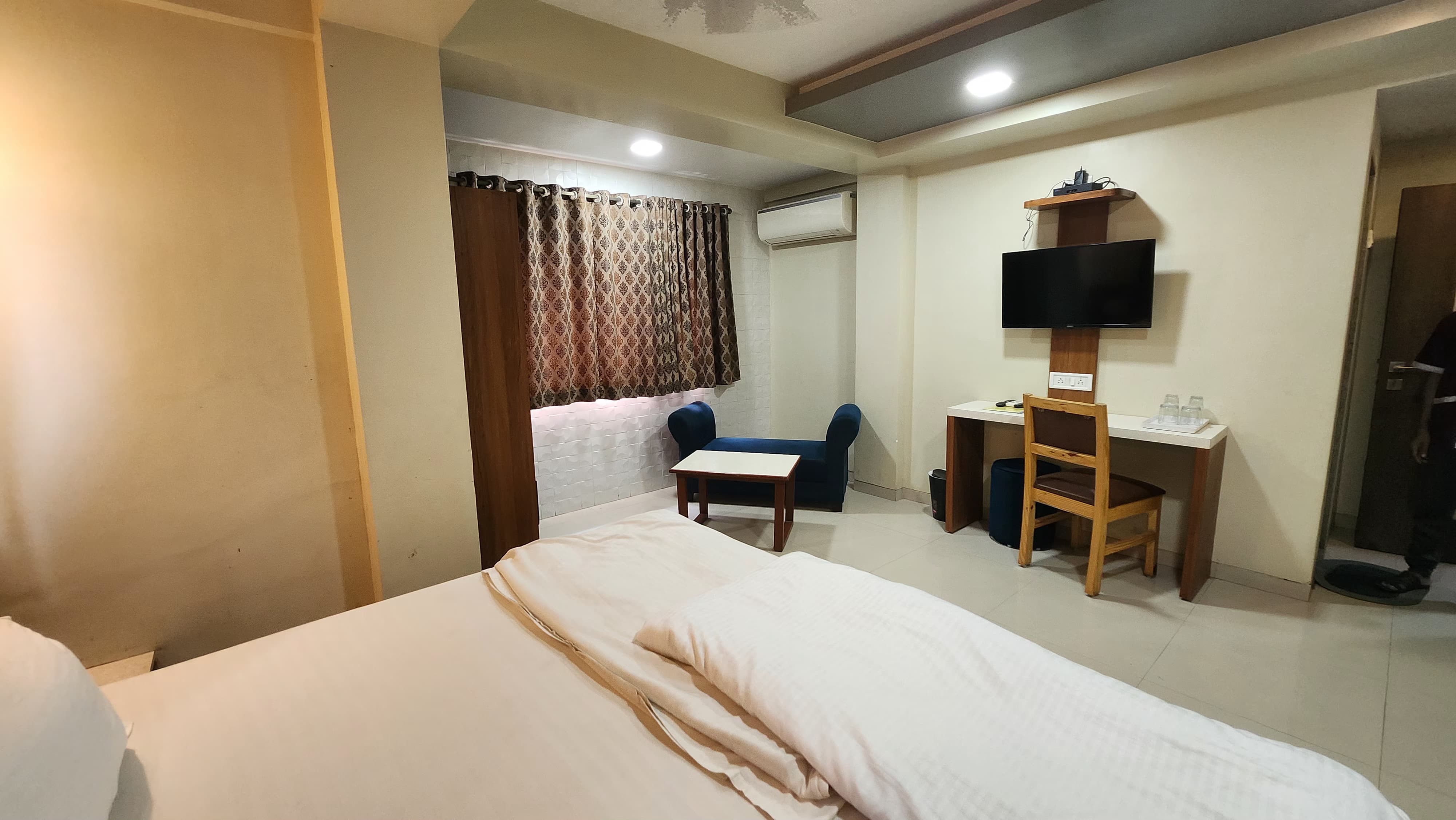 Hotel Blue Diamond 5