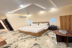 FabHotel PVS Grand, Delhi