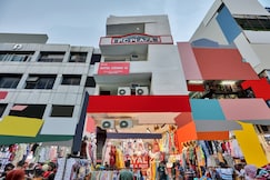 Hotel O Crown, Noida