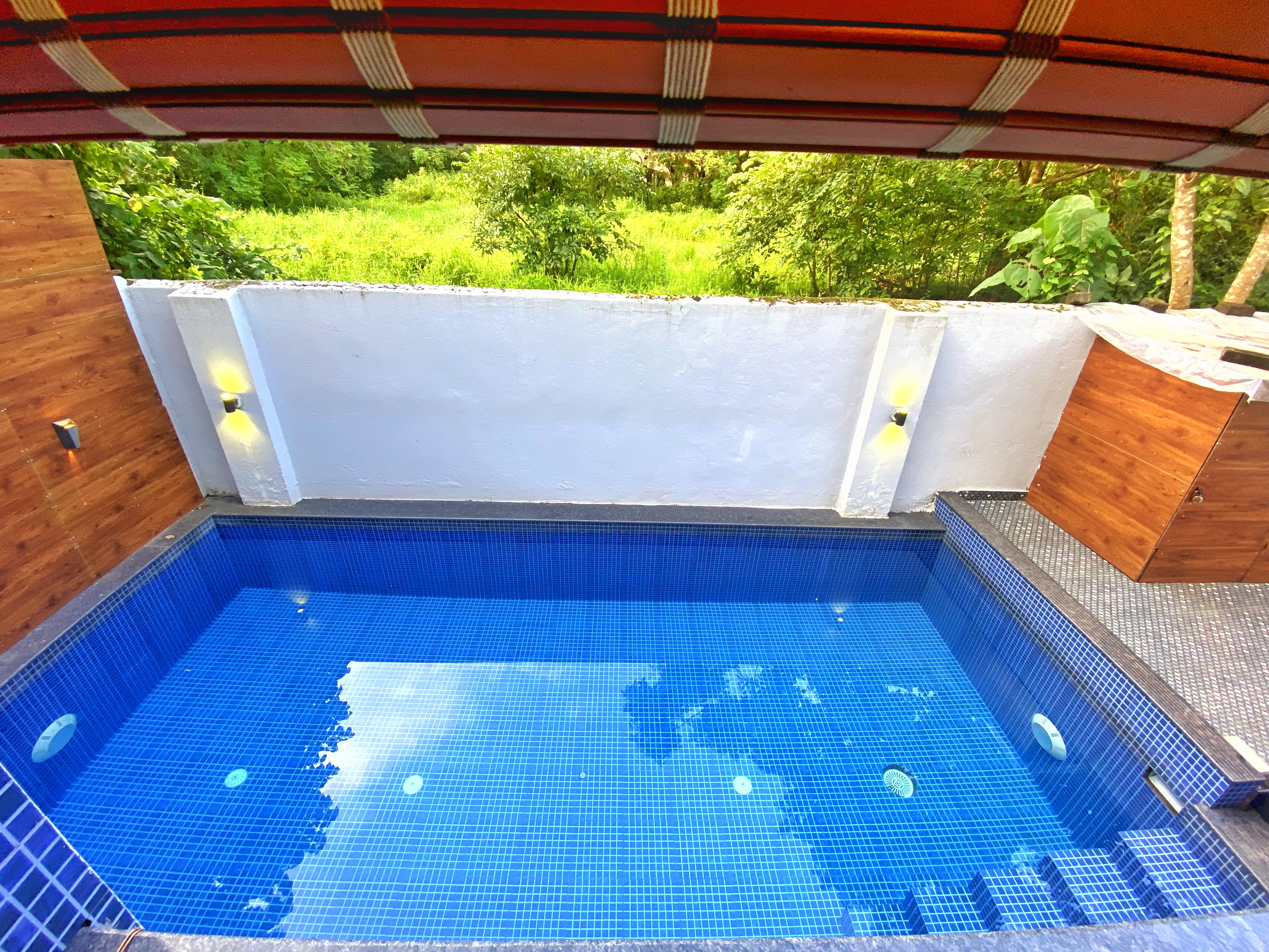 Localvibe - Aishwaryam 5BHK with private pool in North Goa - Tap to explore photos