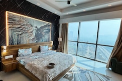 Gaur luxury stays, Greater Noida