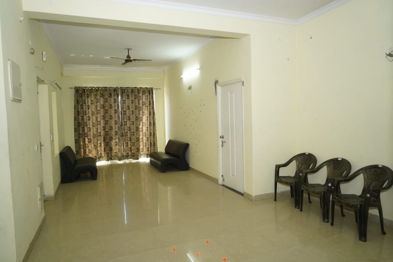 Ruchi Home Stay - Tap to explore photos