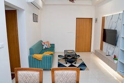 Corporate stay 2 BHK TV Wi fi, Gandhinagar