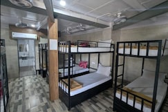 Hotel Shivalas, Mumbai