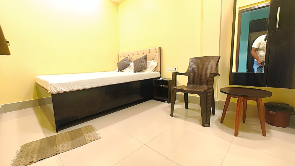 Hotel Riddhi Siddhi - Tap to explore photos