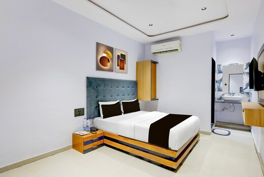 Hotel O Nidhivan palace