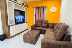 Beautiful 1bhk Near Hitech city Aig Kims, Bhuvanagri