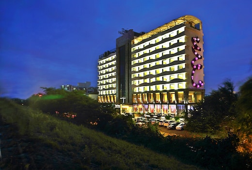 Fortune Select SG Highway, Ahmedabad - Member ITC Hotels' Group