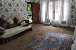 Pondside Airport Homestay Srinagar, Srinagar