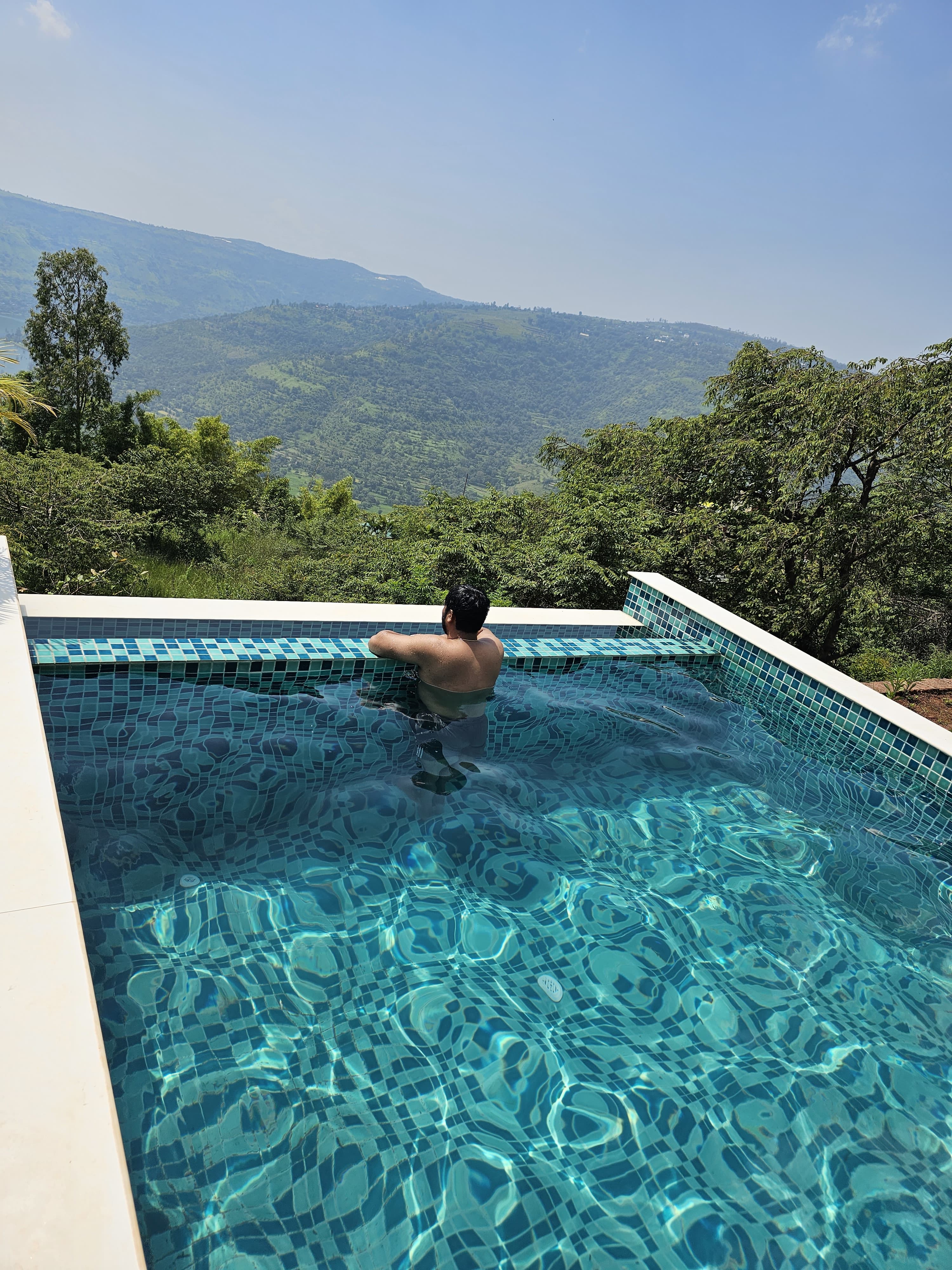 Serene Villa Infinity Edge Pool Villa | Panchgani Valley Views 2