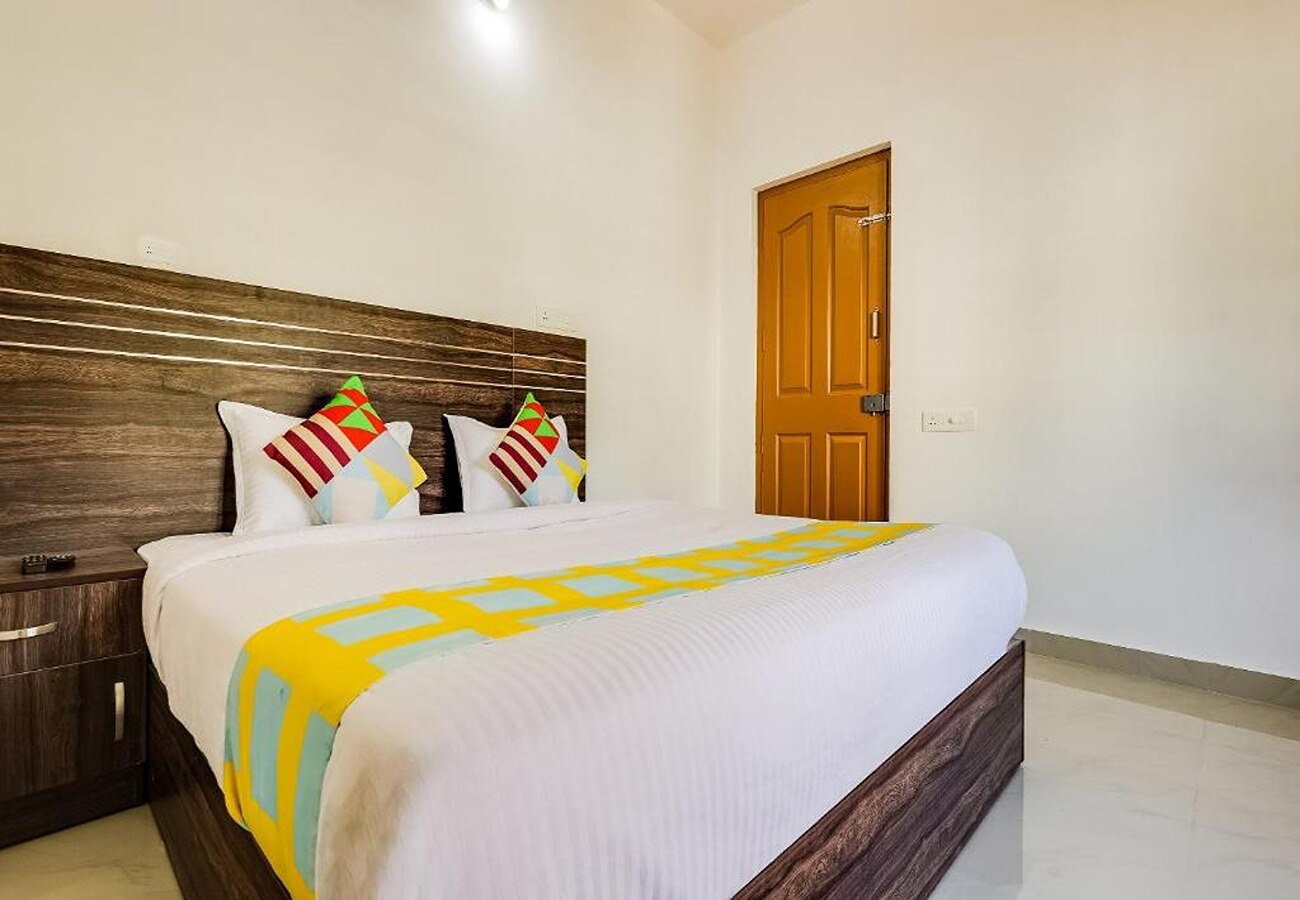Butterfly Homestay - Tap to explore photos