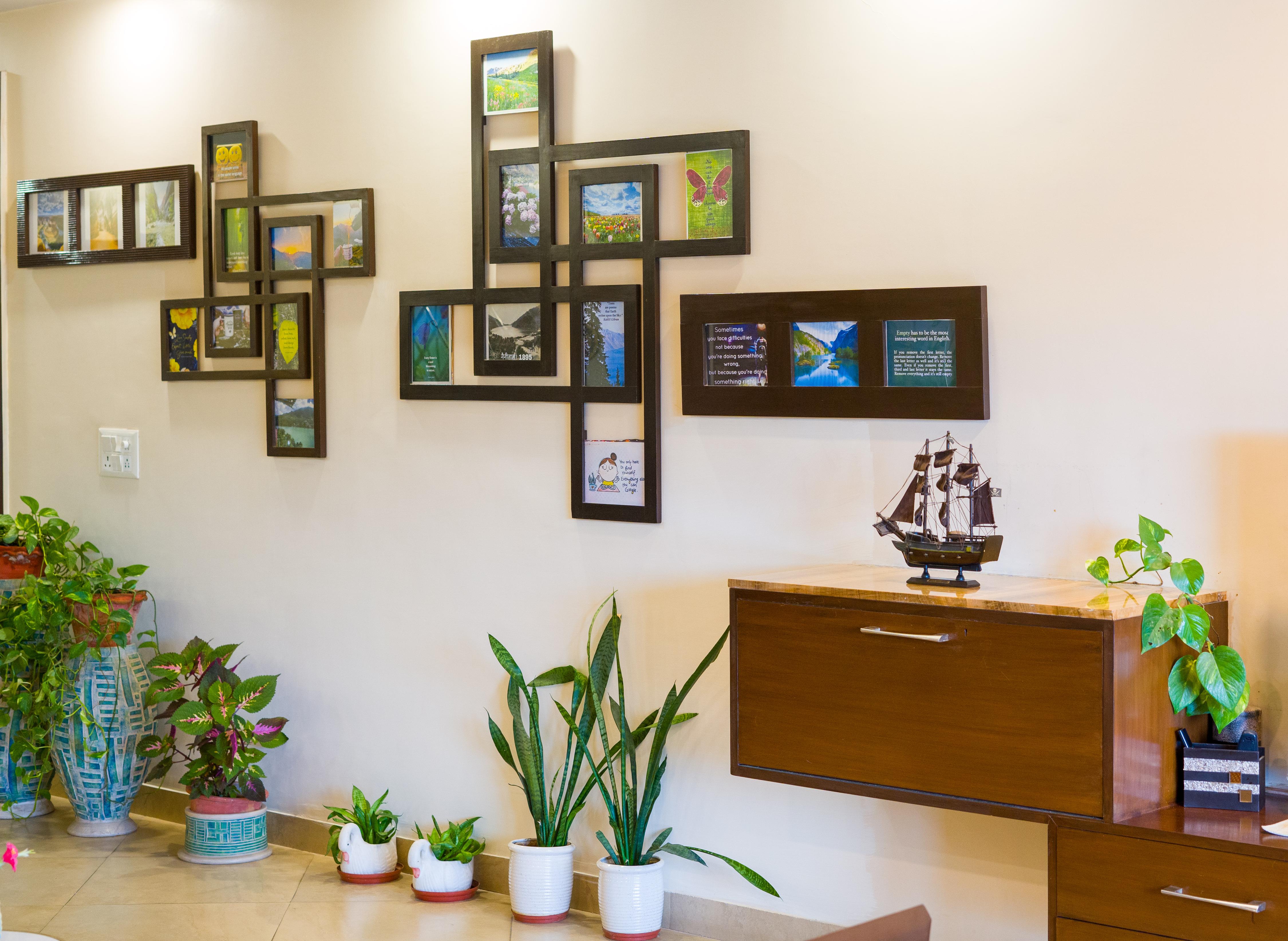 ELIVAAS 3 BHK with Garden & Balconies - Lakeview Manor - Tap to explore photos