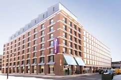 Premier Inn London Southwark Tate Modern,  London
