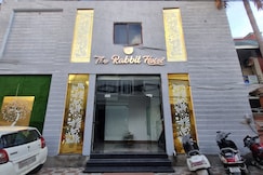 The Rabbit Hotel, Bareilly