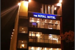 The Royal Hotel, Chatarpur