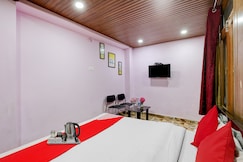 Hotel O Shree Home (Inza Guest House), Nainital