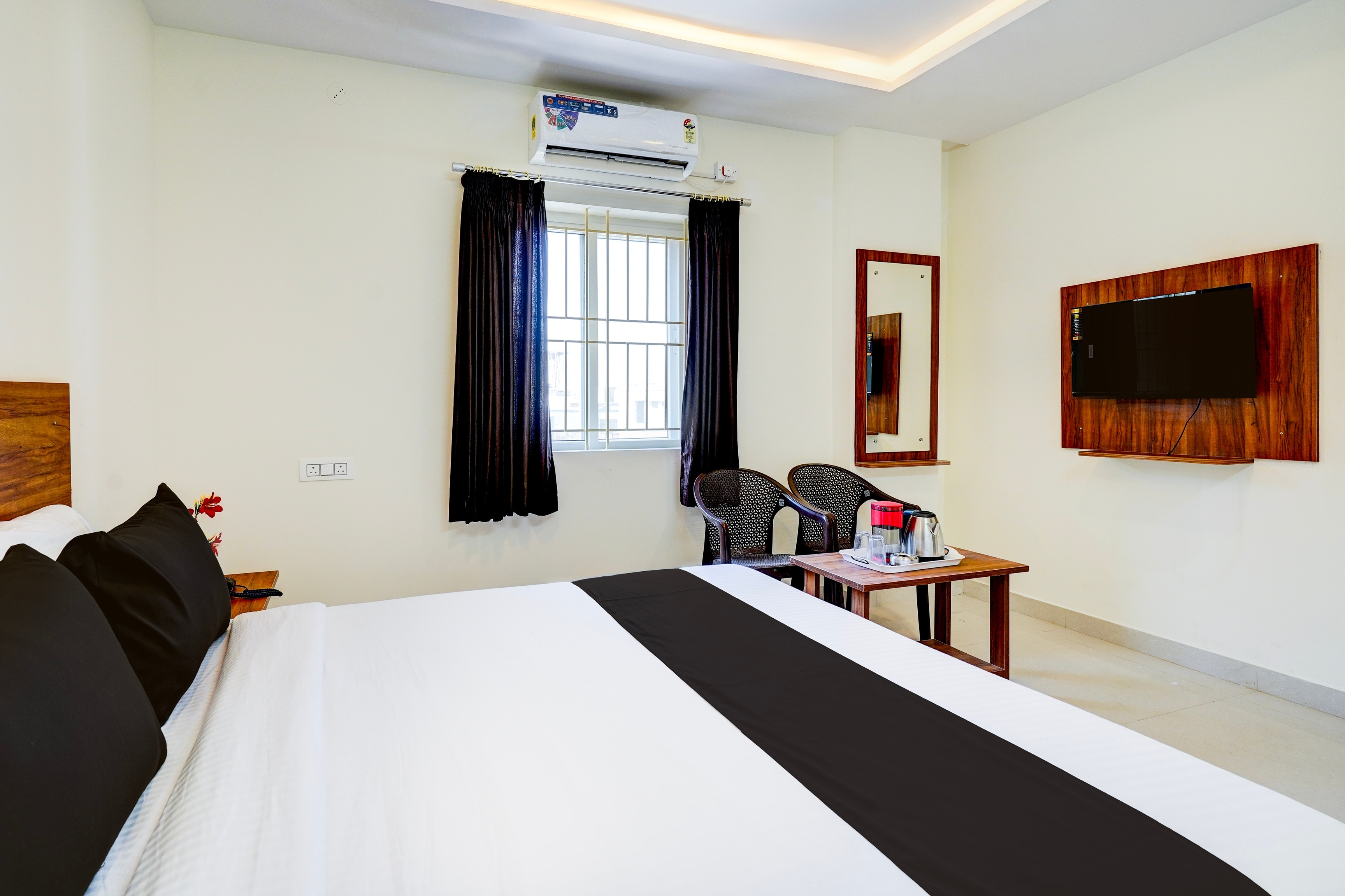 Hotel O Sri Balaji Residency - Tap to explore photos