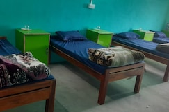 Milan Hostel, Mirik