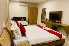 The Landmark Banjara Hills, Hyderabad