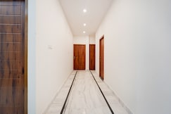 Hotel O The Skyrise Lucknow Hotel, Lucknow
