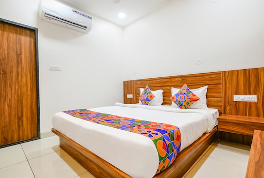 FabHotel Adiyogi Aura