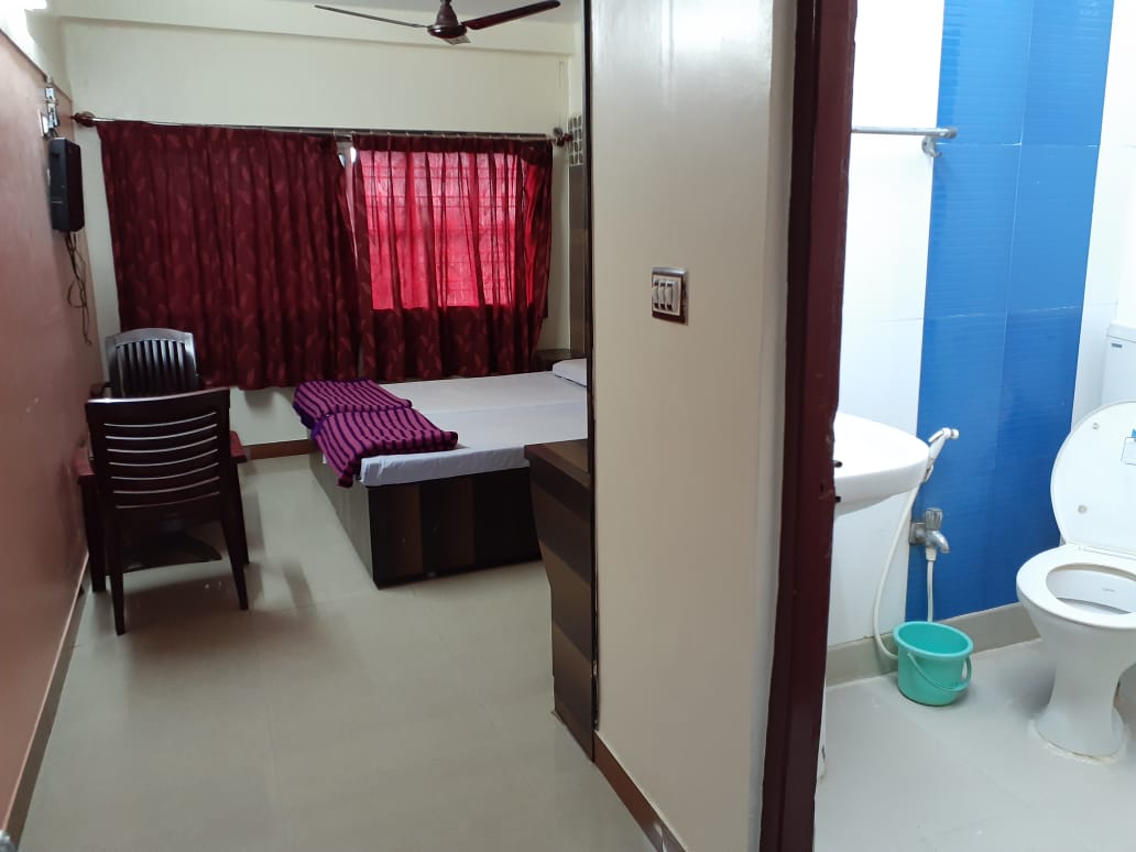 Sri Vishnu Krupa Lodge - Tap to explore photos