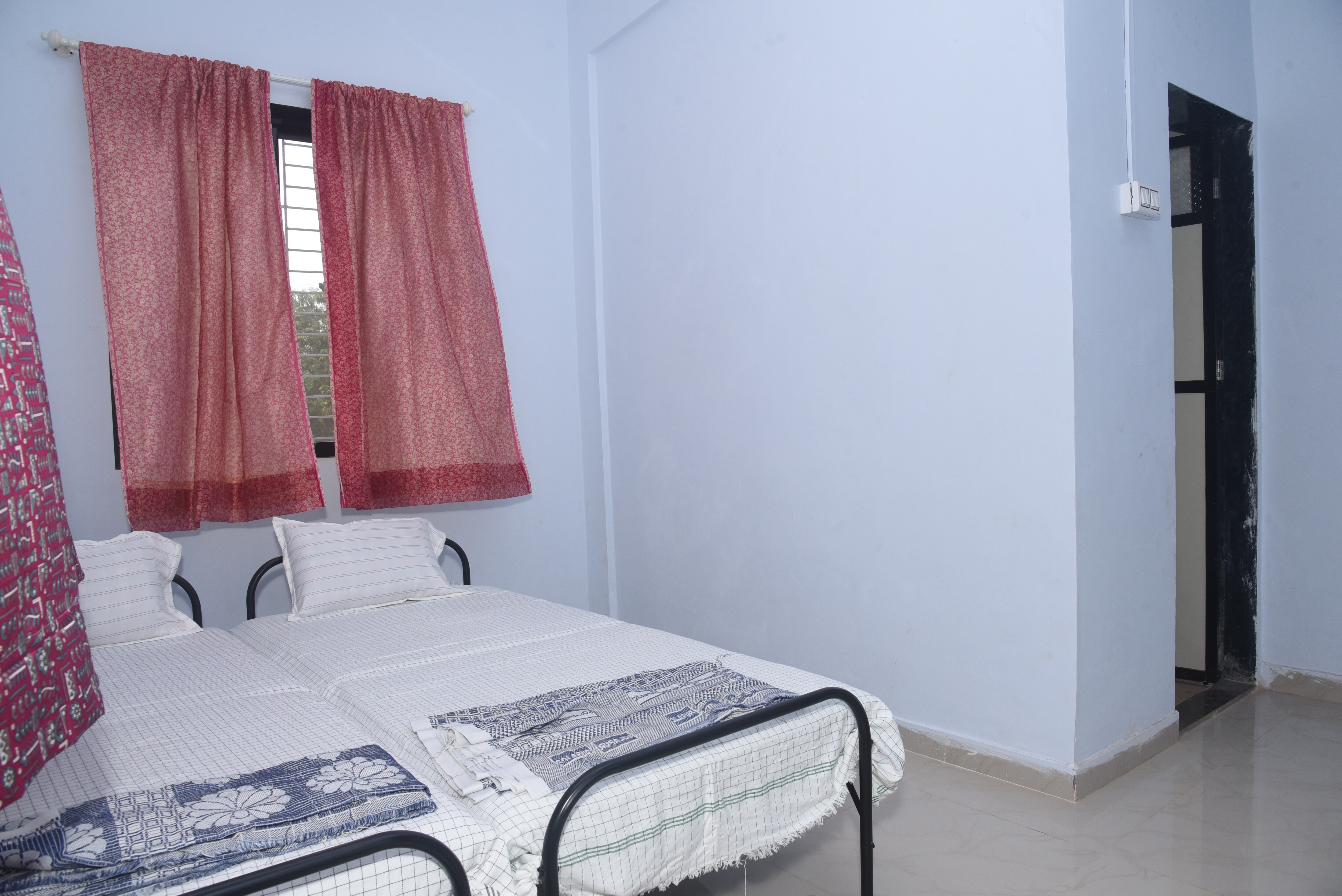 Hemlata Homestay - Tap to explore photos