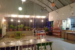 Choice Service Apartment, Pune