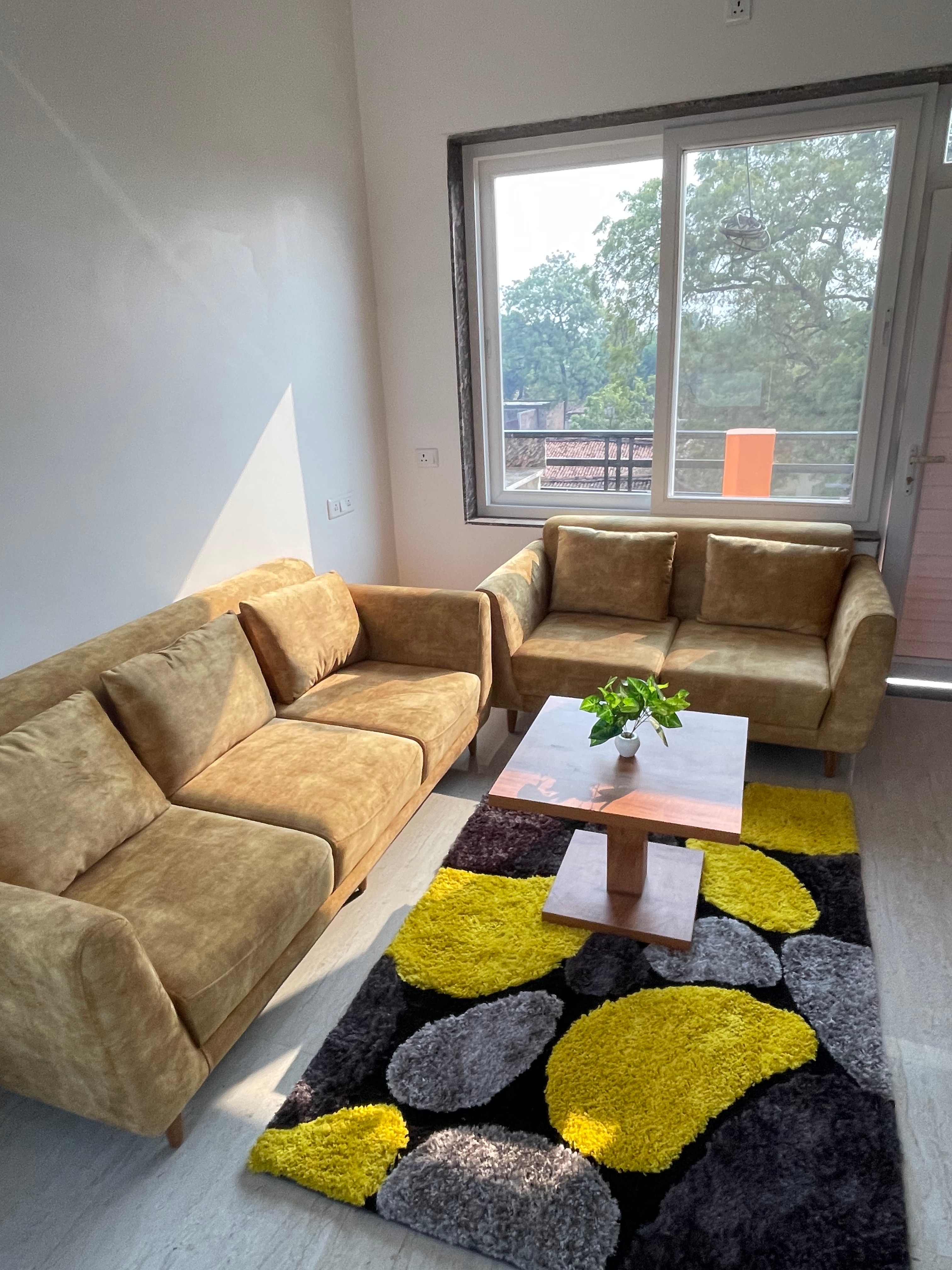 Kaashi Flora | Entire 3BHK Apartment - Tap to explore photos