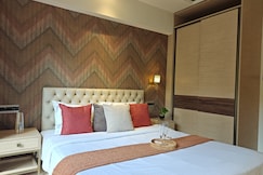 Lite Stays l Kurla West, Mumbai