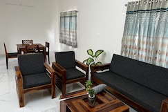 yellow door, Tirupati