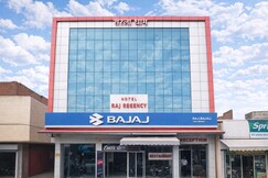 Hotel Raj Regency, Karhal