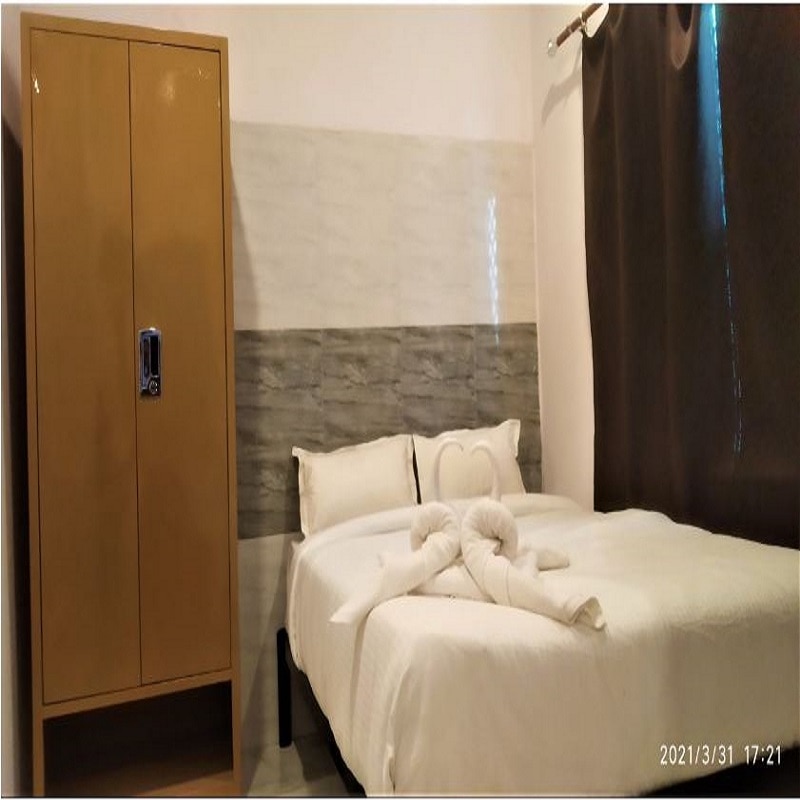 Sharda Anand Paying Guest House - Tap to explore photos