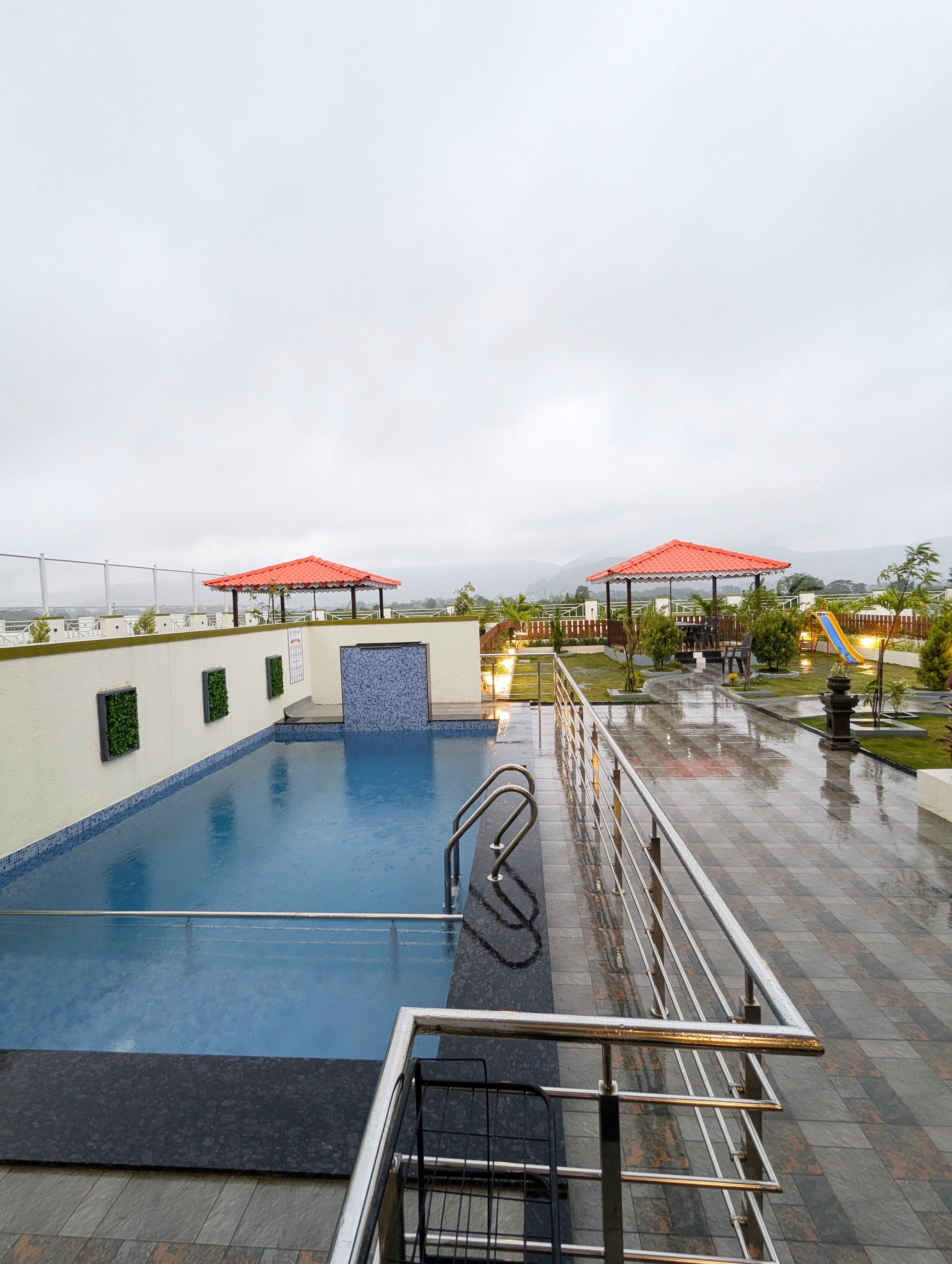 Silver Leaf Villa 3BHK with Pvt Pool - Tap to explore photos