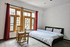 786 Zoon Villa, Srinagar