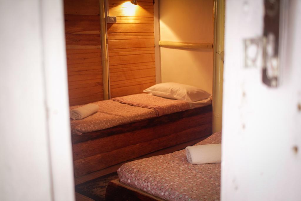 Sneham Homestay - Tap to explore photos
