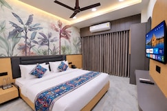Matrushree Hotels - Near Shree Dwarkadhish Temple, Dwarka