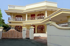 Metropolitan Serviced Villa | 10 min to Kaloor Stadium, Cochin
