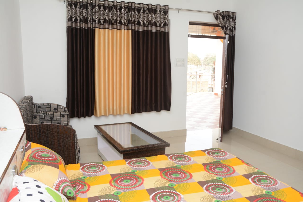 Wadhawa Homestay - Tap to explore photos