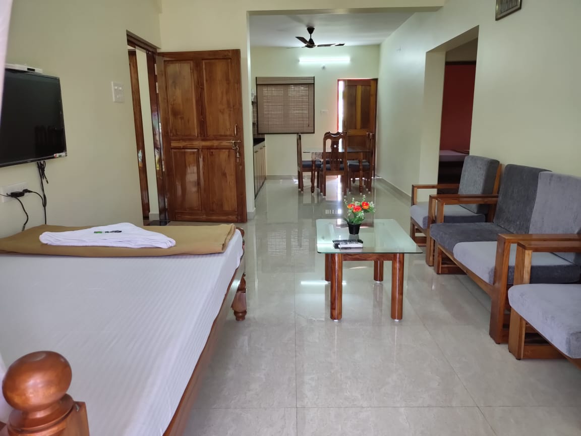Breezy | 2 BHK Apartment & Pool - Tap to explore photos